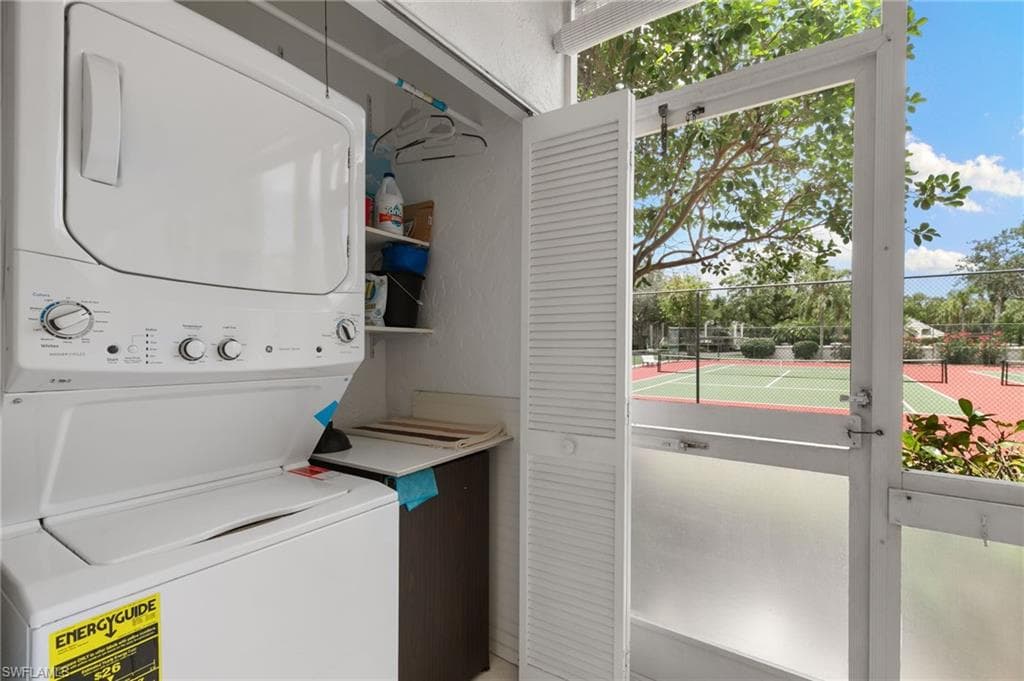 8161 Twelve Oaks Cir 512, Naples, FL 34113-25