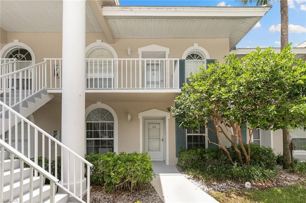 8161 Twelve Oaks Cir 512, Naples, FL 34113-3