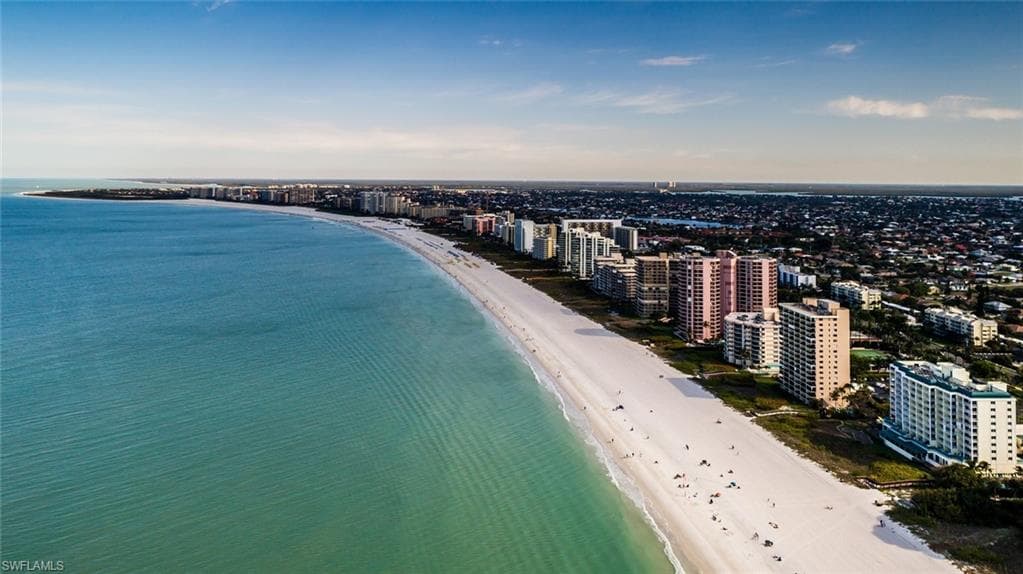 815 Rose Ct, Marco Island, FL 34145-34
