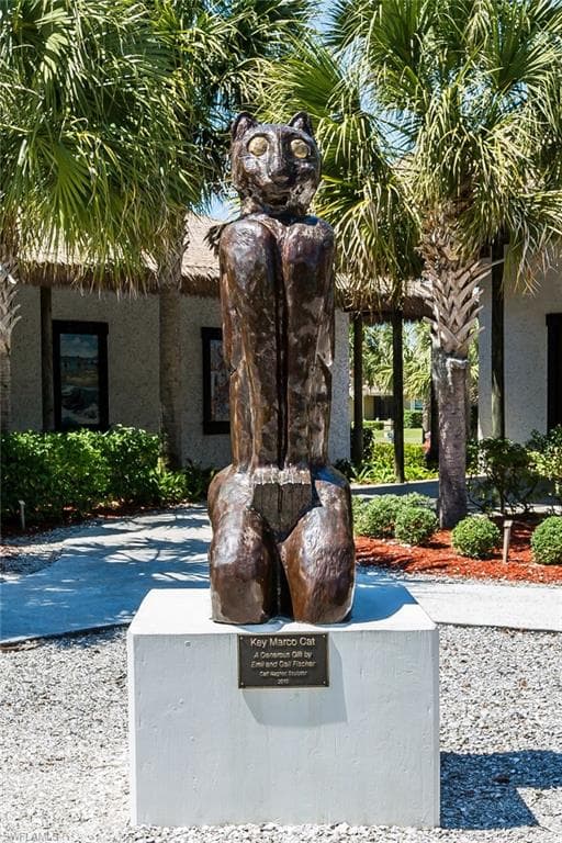 815 Rose Ct, Marco Island, FL 34145-39
