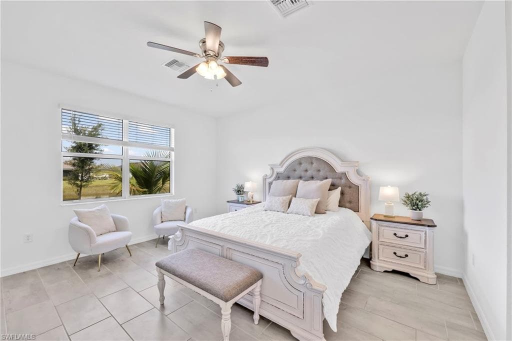 2127 Hamlin St, Naples, FL 34120-17
