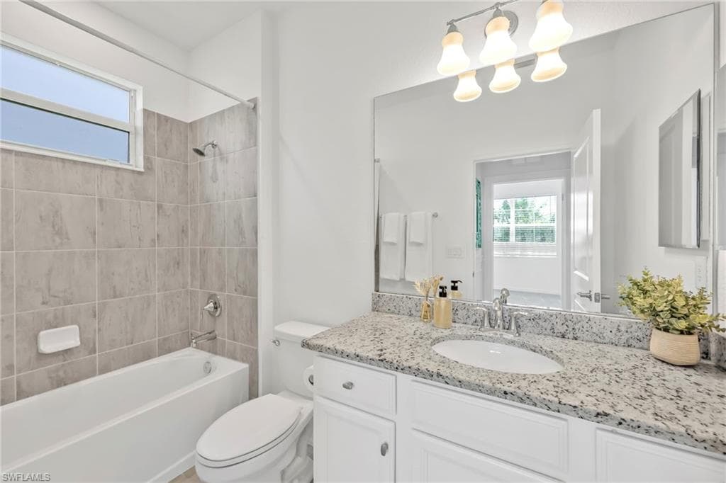 2127 Hamlin St, Naples, FL 34120-27