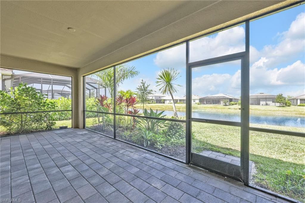 2127 Hamlin St, Naples, FL 34120-35