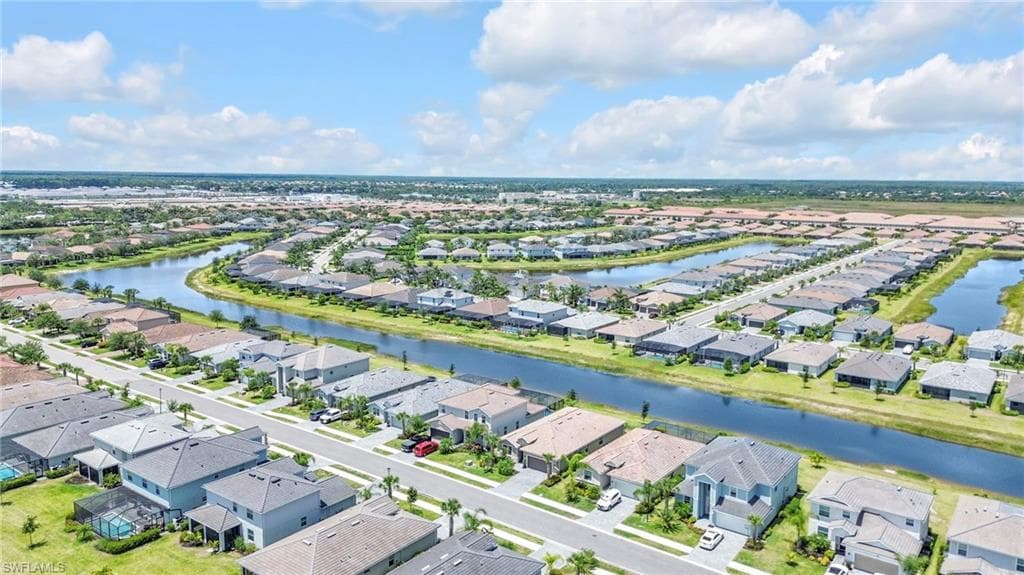 2127 Hamlin St, Naples, FL 34120-42