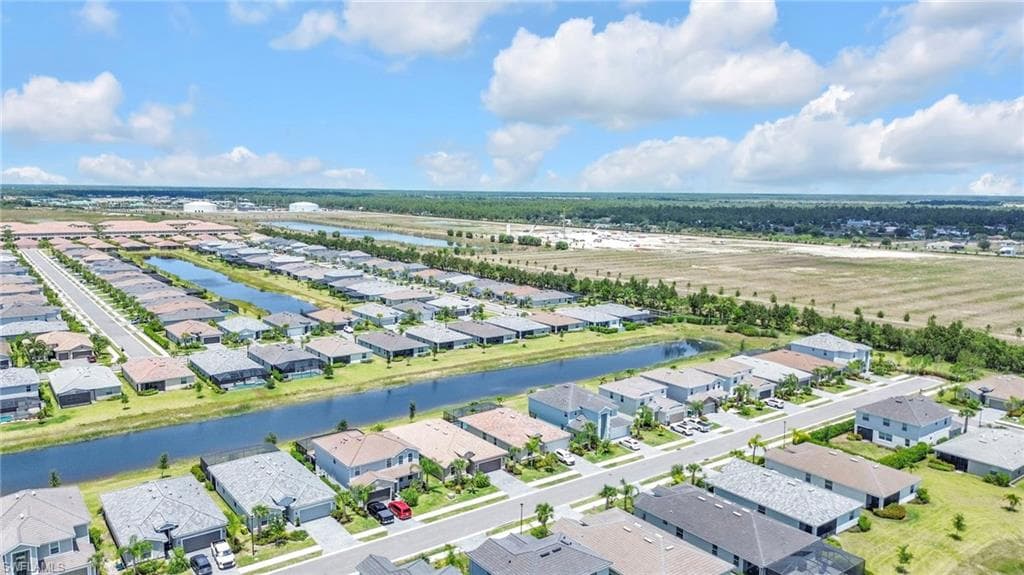 2127 Hamlin St, Naples, FL 34120-43