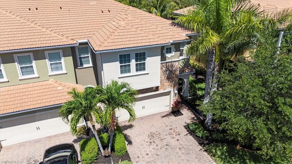 25242 Cordera Point Dr, Bonita Springs, FL 34135-4