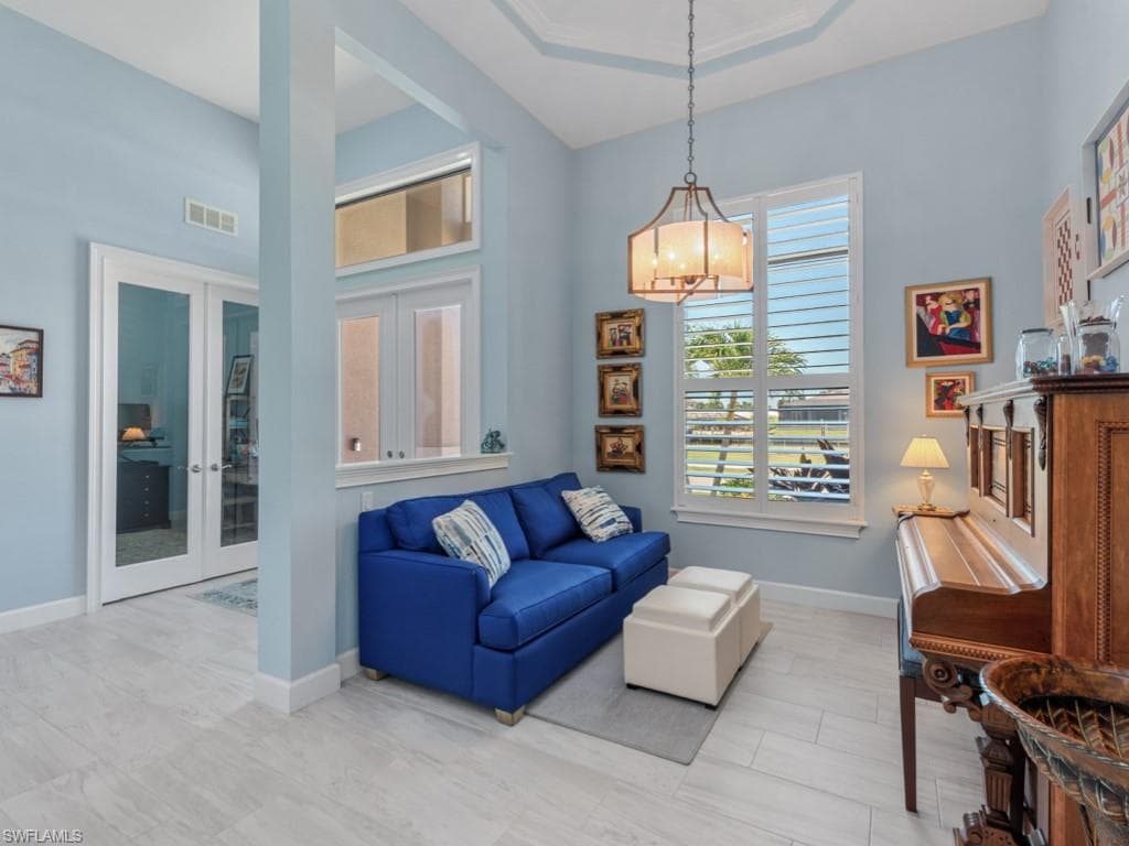 811 Manor Ter, Marco Island, FL 34145-20