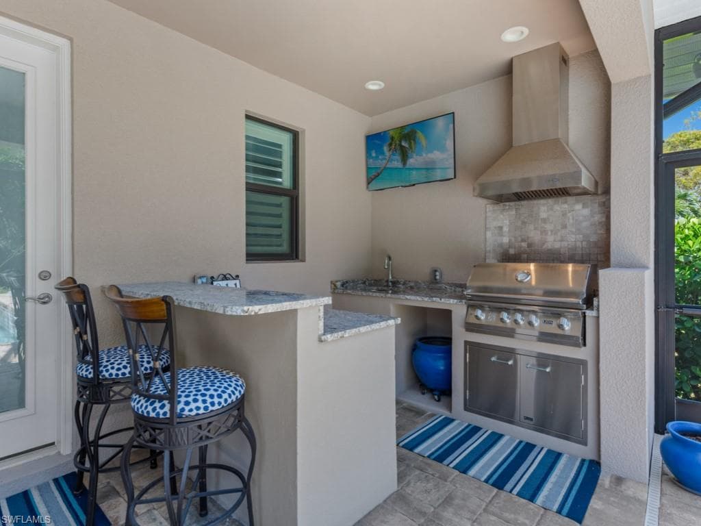 811 Manor Ter, Marco Island, FL 34145-28