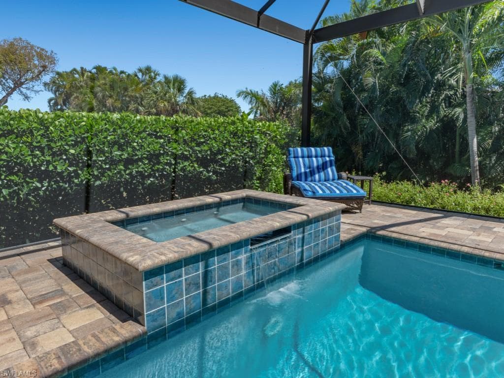811 Manor Ter, Marco Island, FL 34145-29