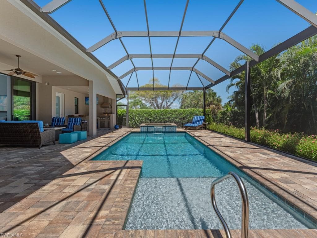 811 Manor Ter, Marco Island, FL 34145-31