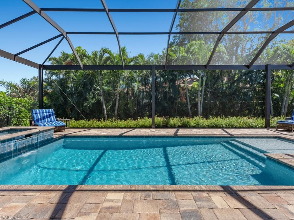 811 Manor Ter, Marco Island, FL 34145-33