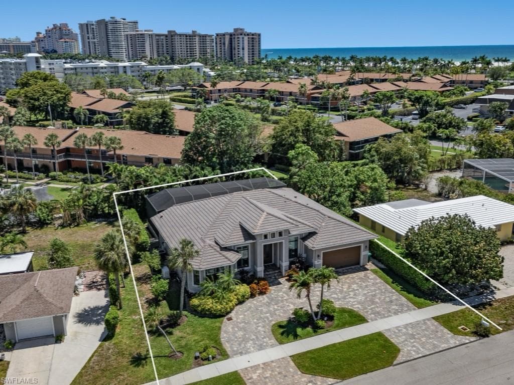 811 Manor Ter, Marco Island, FL 34145-35