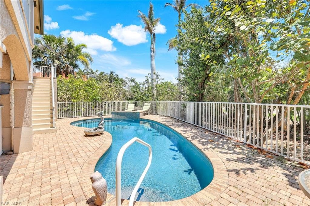 940 Sea Oats Ct, Marco Island, FL 34145-31