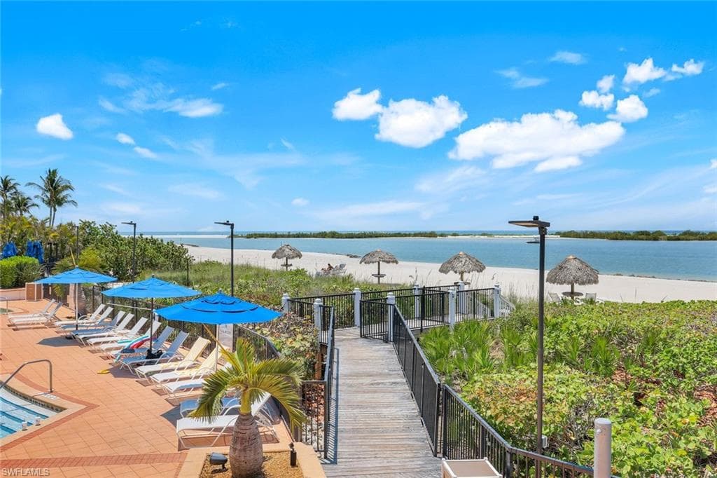 940 Sea Oats Ct, Marco Island, FL 34145-38