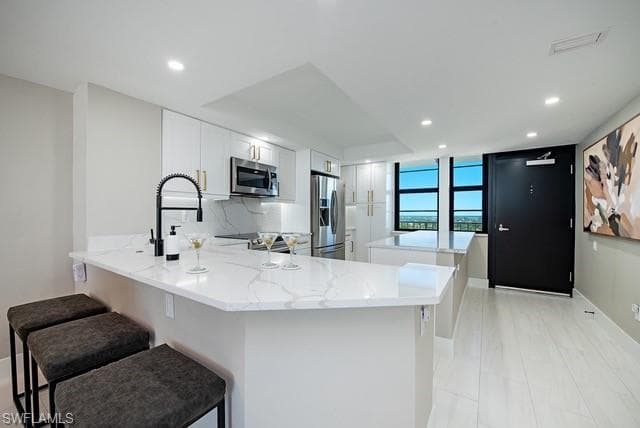 380 Seaview Ct 1704, Marco Island, FL 34145-3