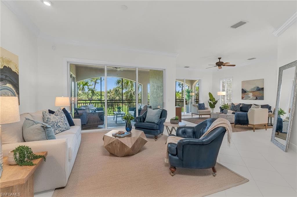 9142 Cherry Oaks Ln 202, Naples, FL 34114-13