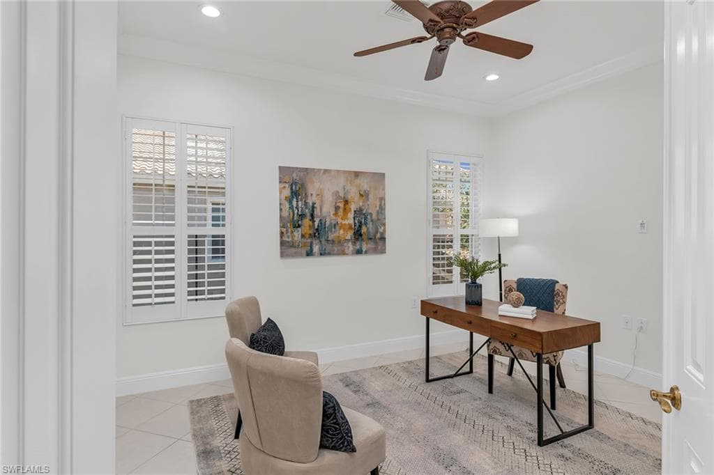 9142 Cherry Oaks Ln 202, Naples, FL 34114-27