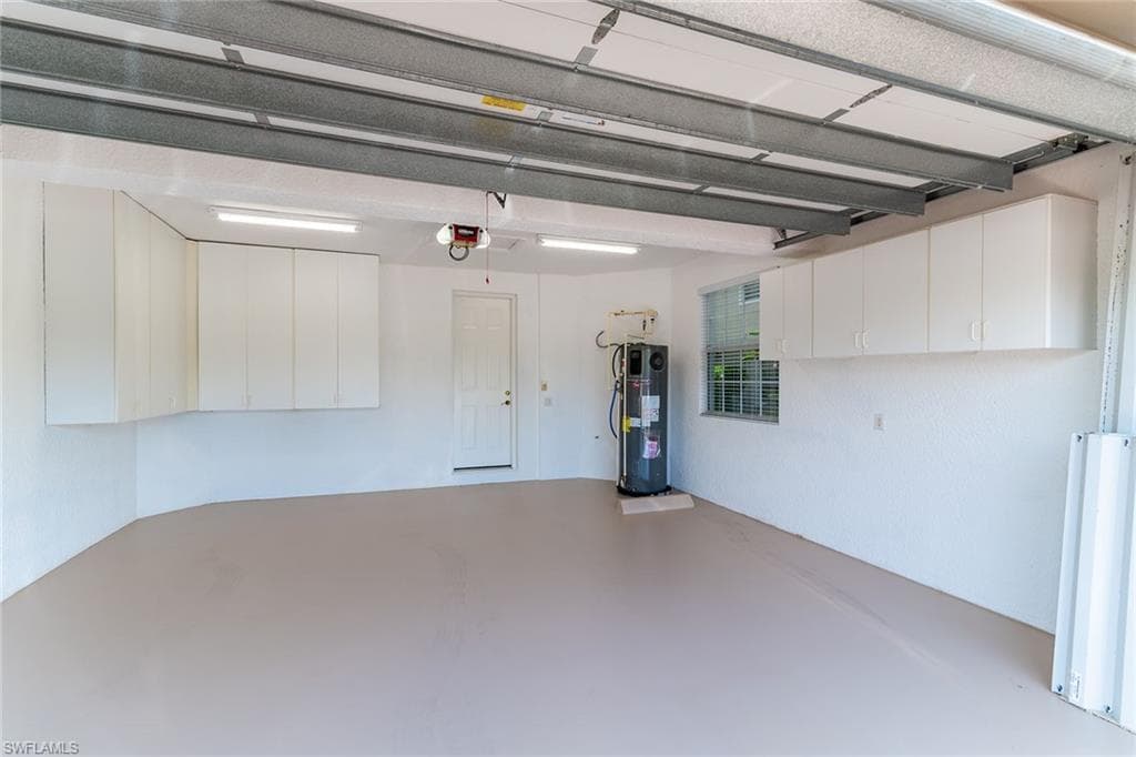 9142 Cherry Oaks Ln 202, Naples, FL 34114-34