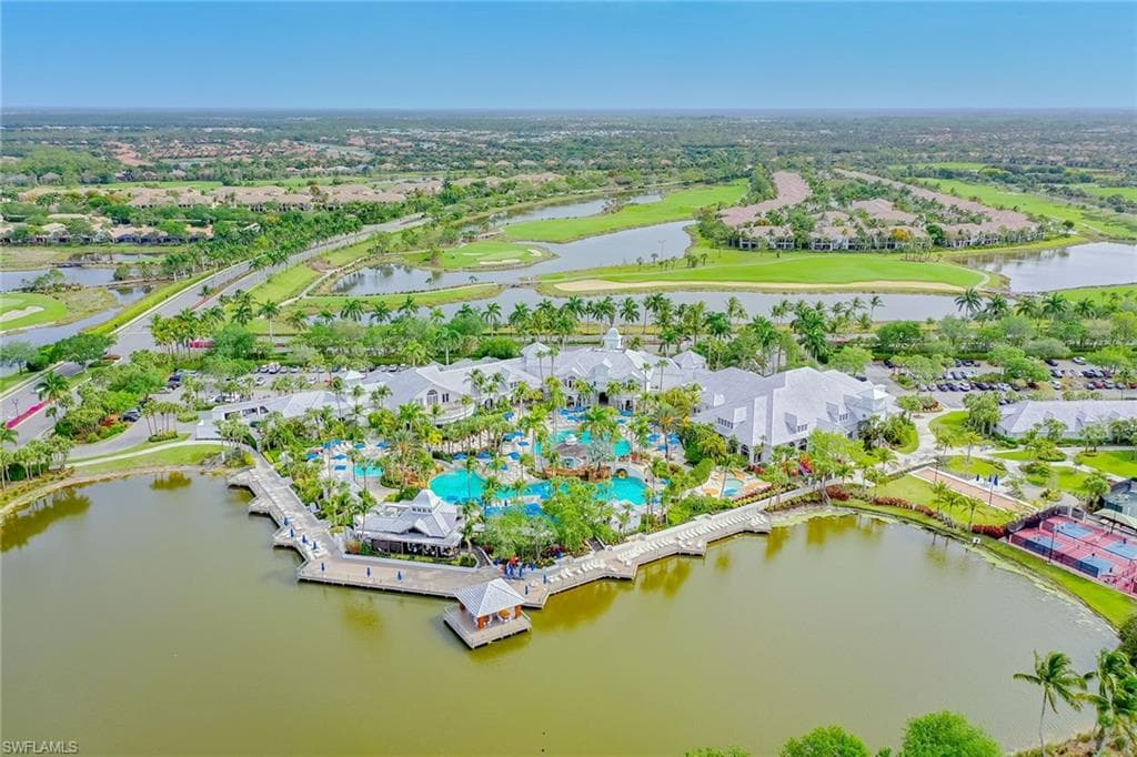 9142 Cherry Oaks Ln 202, Naples, FL 34114-44