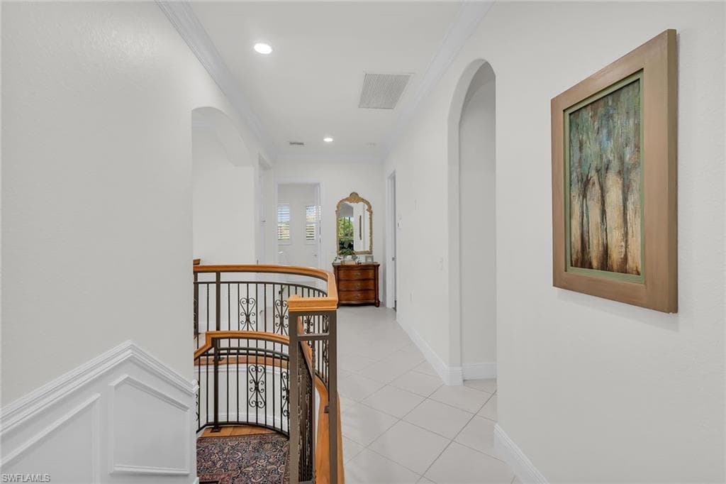 9142 Cherry Oaks Ln 202, Naples, FL 34114-6