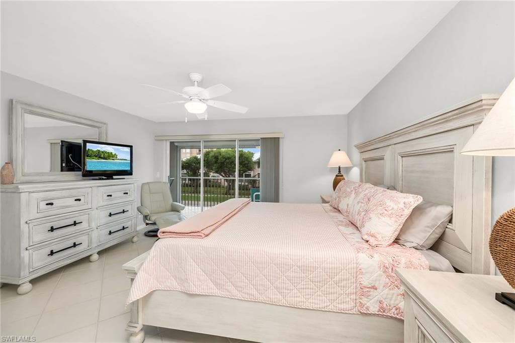 1020 Swallow Ave 102, Marco Island, FL 34145-23