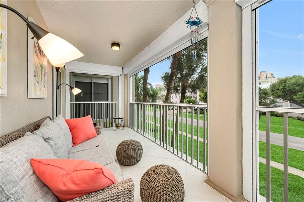 1020 Swallow Ave 102, Marco Island, FL 34145-33