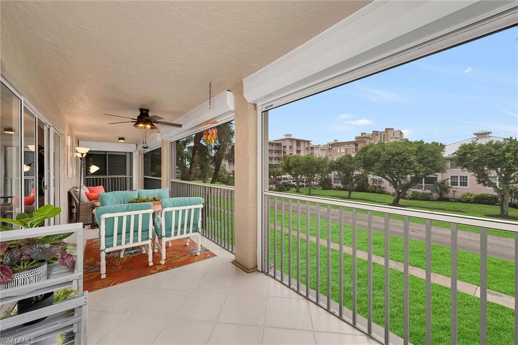1020 Swallow Ave 102, Marco Island, FL 34145-38