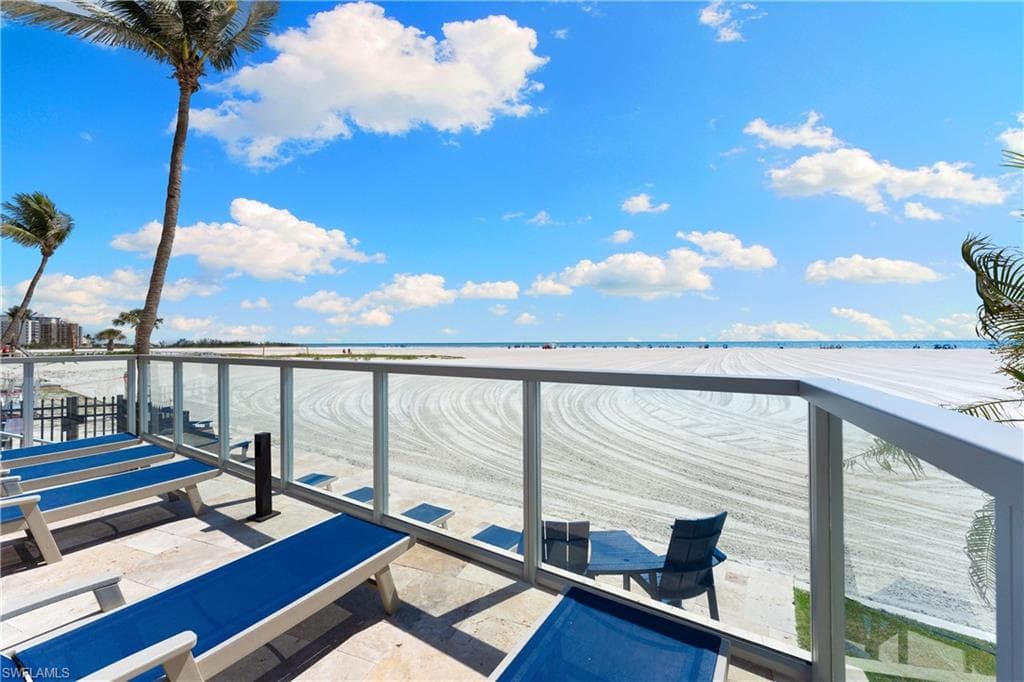 6612 Estero Blvd Ph2, Fort Myers Beach, FL 33931-2