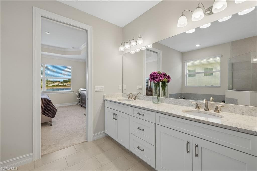 309 Spiaggio Ct, Naples, FL 34114-17