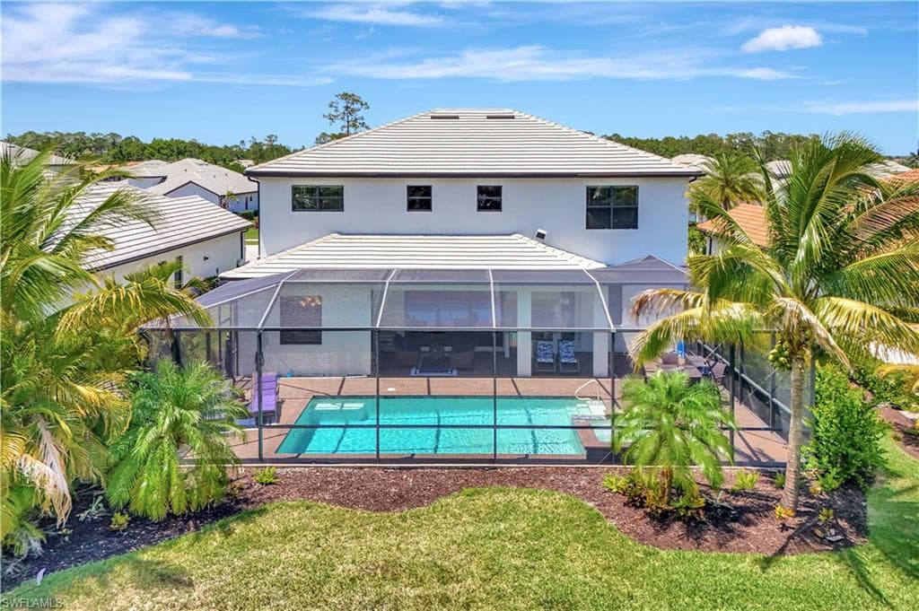 2102 Antigua Ln, Naples, FL 34120-40