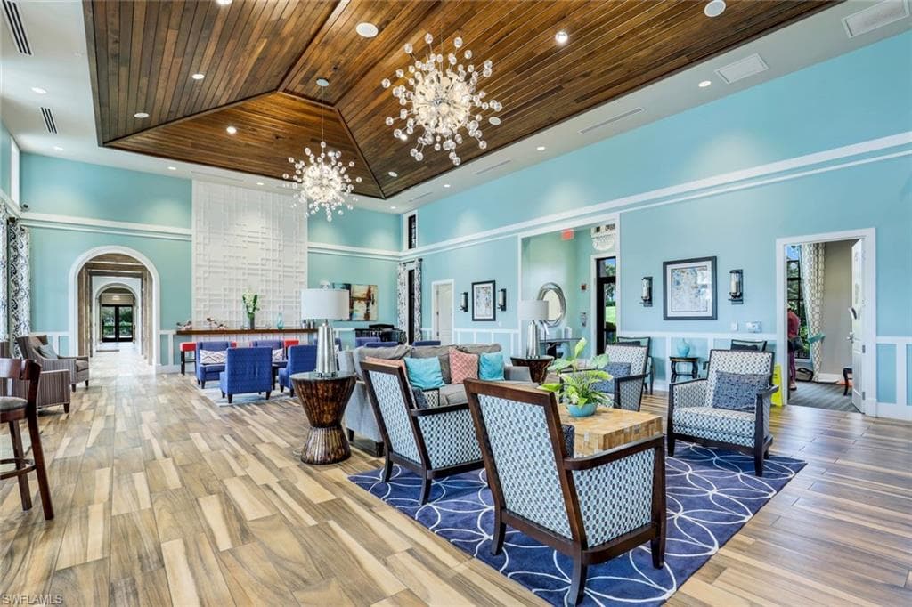 2102 Antigua Ln, Naples, FL 34120-48