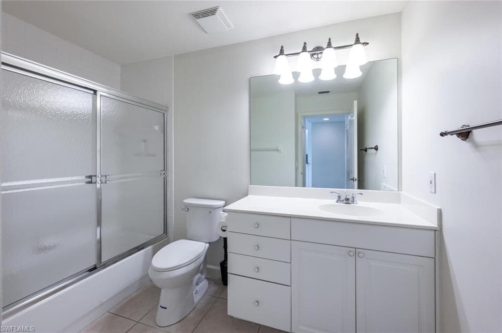 2408 Ravenna Blvd 101, Naples, FL 34109-27