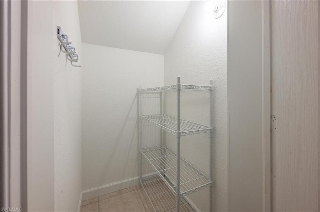 2408 Ravenna Blvd 101, Naples, FL 34109-29
