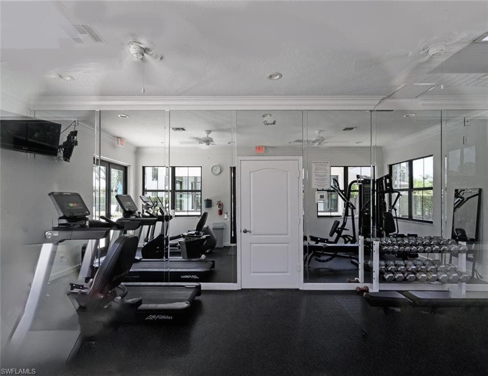 2408 Ravenna Blvd 101, Naples, FL 34109-37