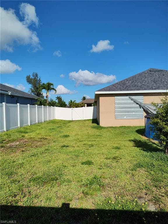 2709 4th Pl, Cape Coral, FL 33914-5