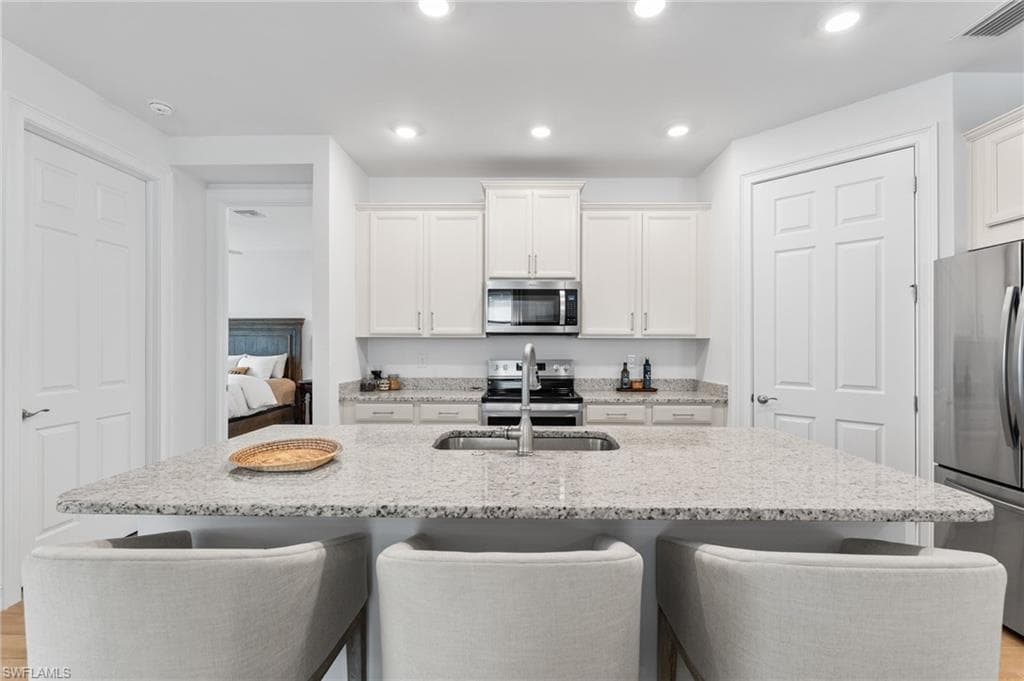 16523 Crescent Beach Way, Bonita Springs, FL 34135-10