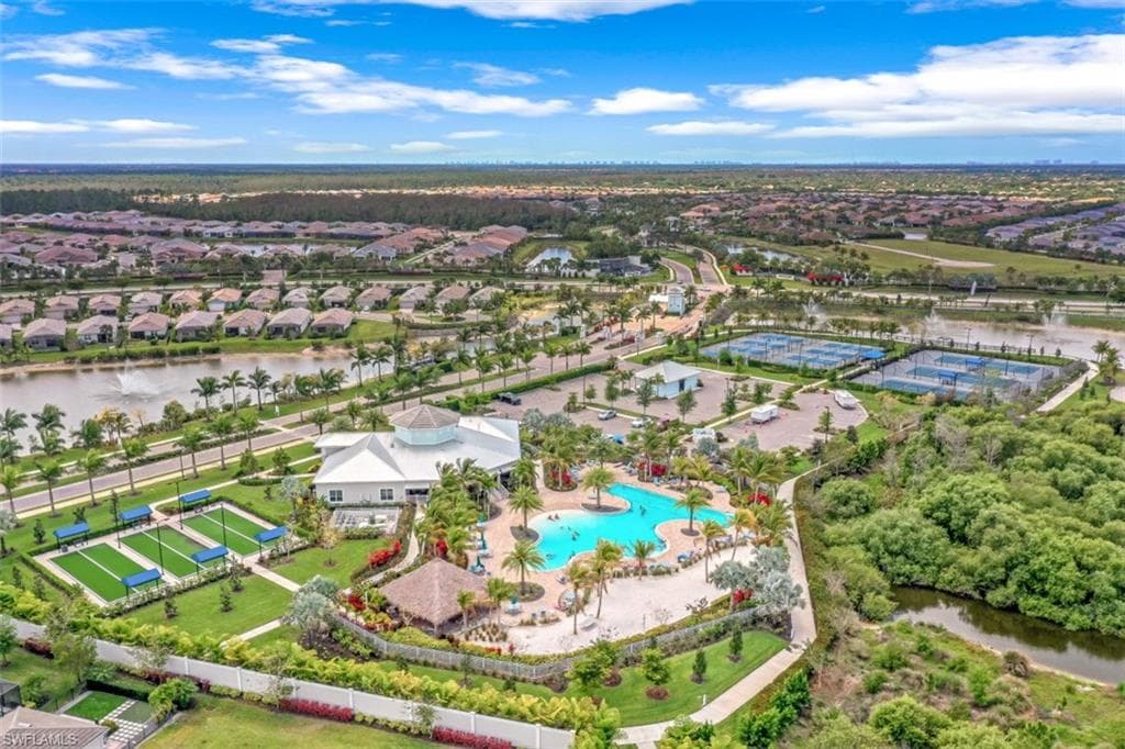 16523 Crescent Beach Way, Bonita Springs, FL 34135-29