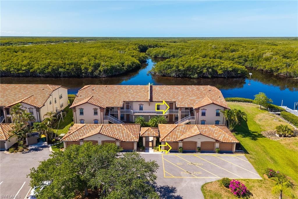 154 Newport Dr 1307, Naples, FL 34114-26