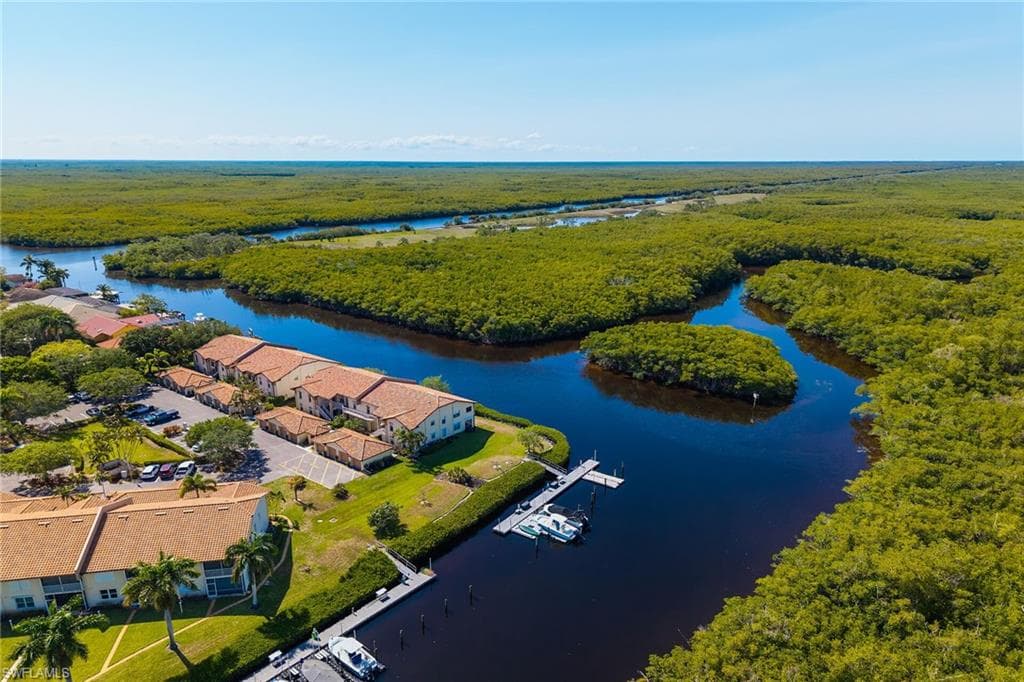 154 Newport Dr 1307, Naples, FL 34114-30