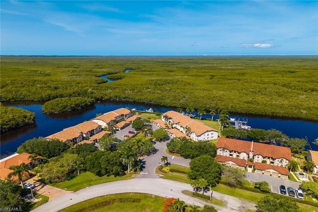 154 Newport Dr 1307, Naples, FL 34114-32