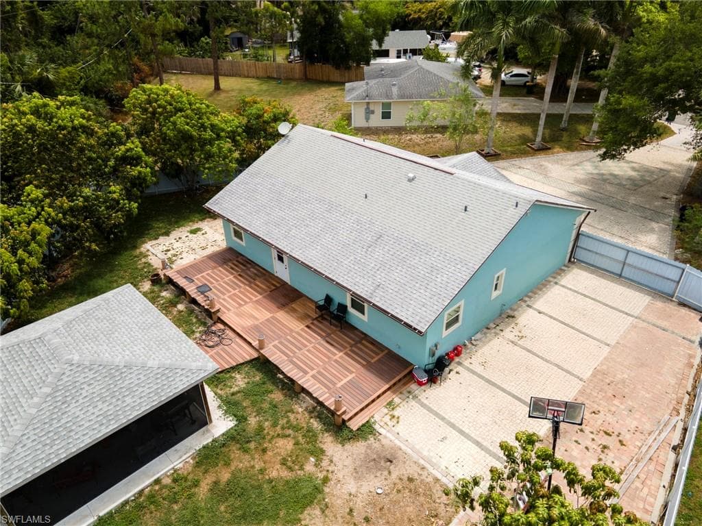 Property Image 16