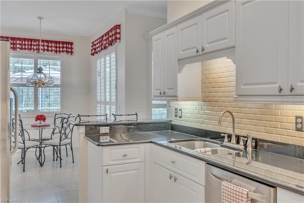 8032 Kilkenny Way G33, Naples, FL 34112-11
