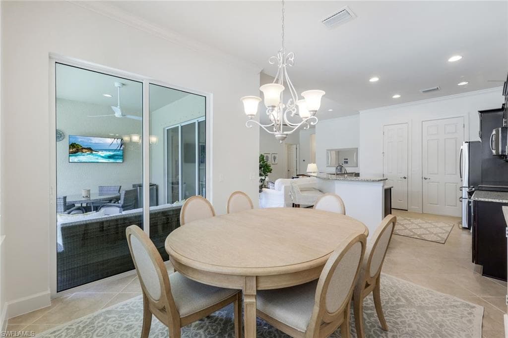 9578 Coquina Cir, Naples, FL 34120-16