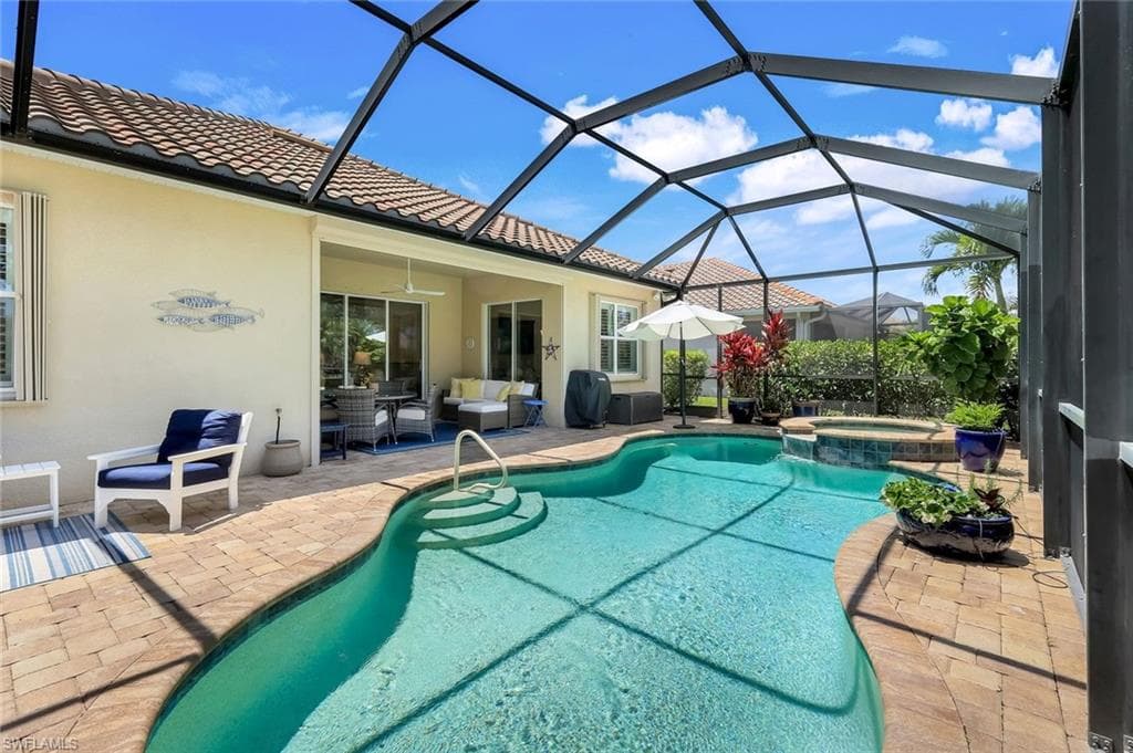 9578 Coquina Cir, Naples, FL 34120-26