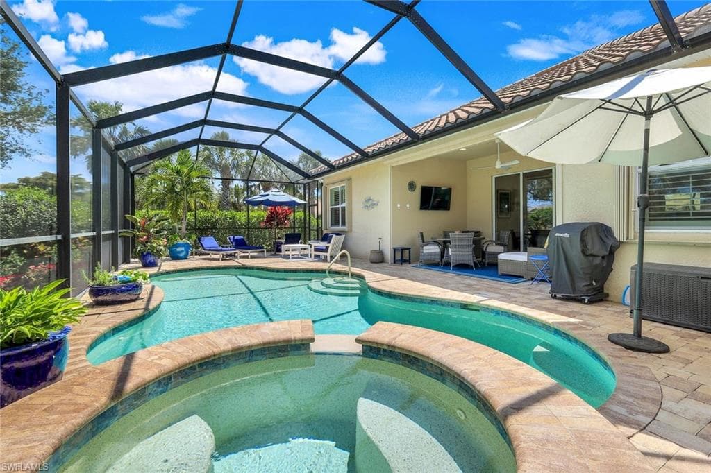 9578 Coquina Cir, Naples, FL 34120-29