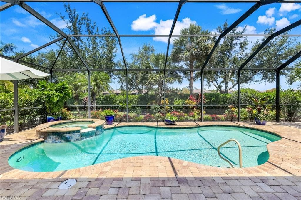 9578 Coquina Cir, Naples, FL 34120-30