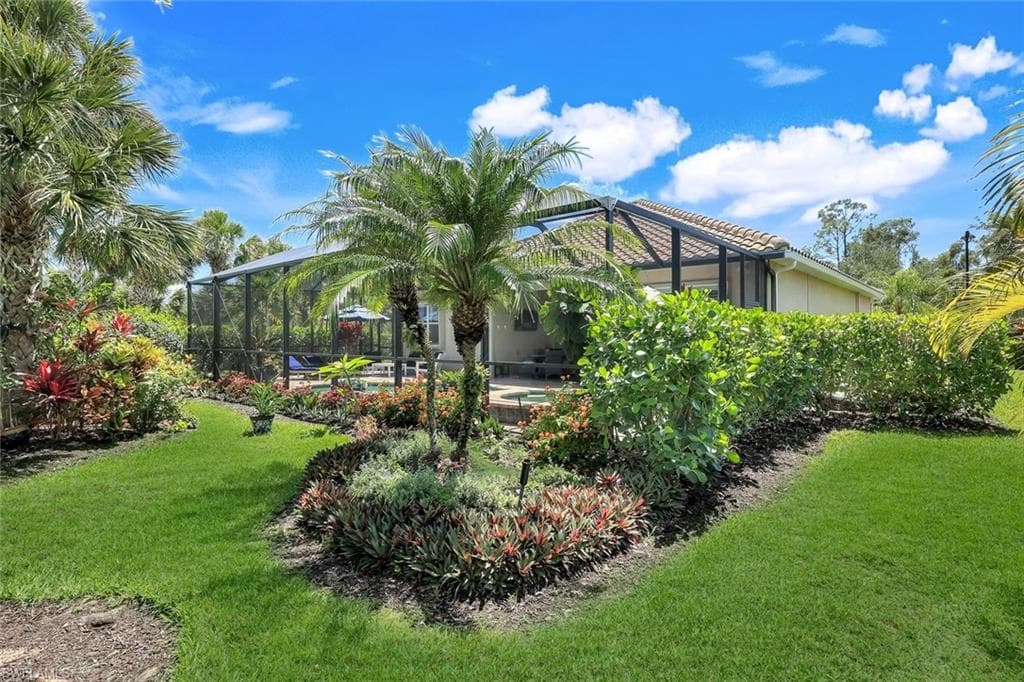 9578 Coquina Cir, Naples, FL 34120-34