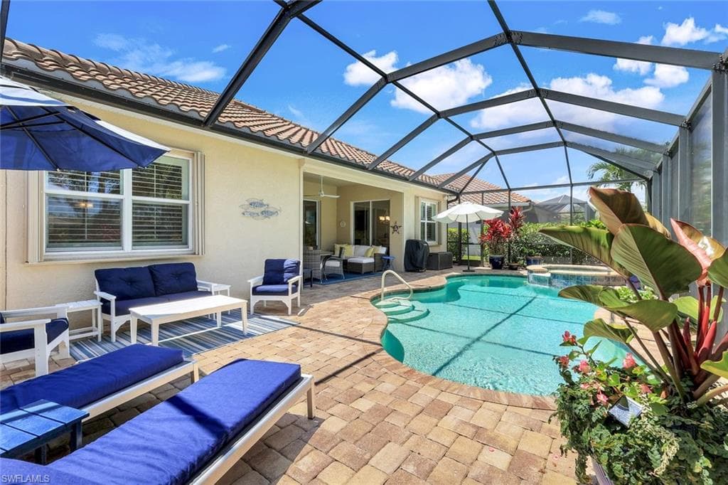 9578 Coquina Cir, Naples, FL 34120-3