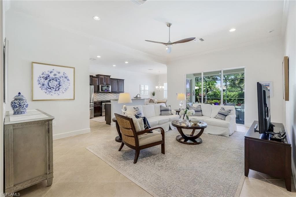 9578 Coquina Cir, Naples, FL 34120-7