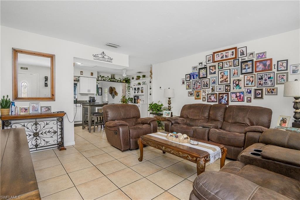 13031 9th St, Fort Myers, FL 33905-4